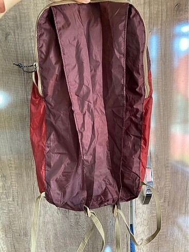  Beden bordo Renk Decathlon sırt çantası mini