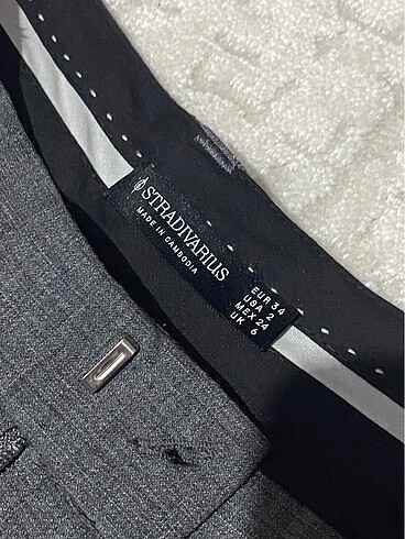 Stradivarius Bermuda şort
