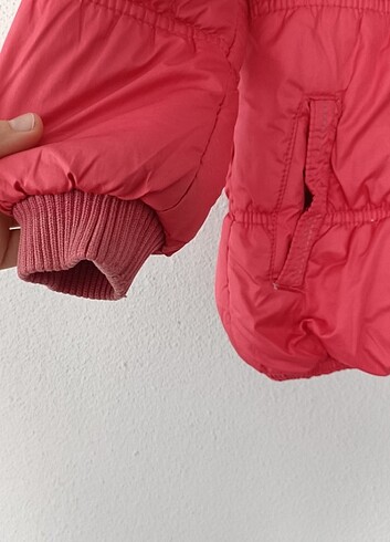 5 Yaş Beden kırmızı Renk 4/5 yaş çocuk mont