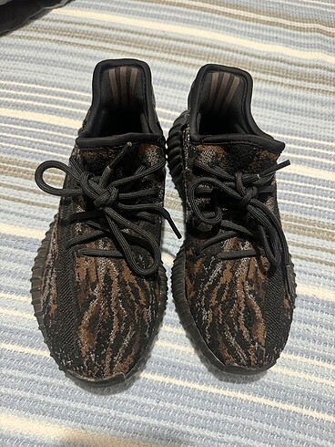 Adidas Yeezy Boost Spor Ayakkabı - Görsel 5