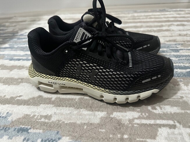 36 Beden Under Armour Spor Ayakkabı