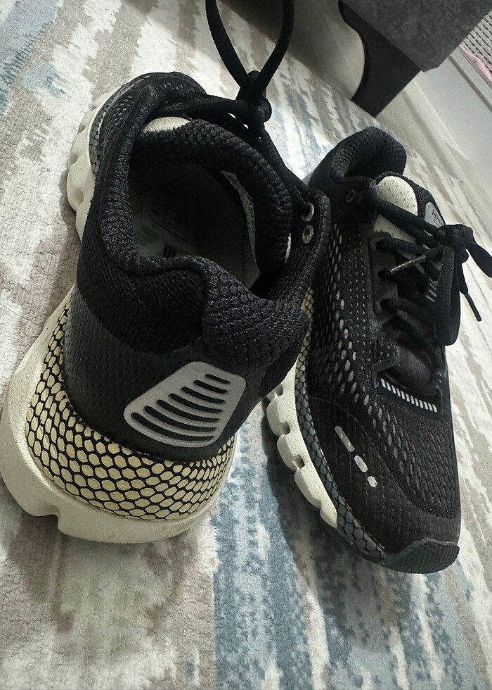 Under Armour Spor Ayakkabı - Görsel 4