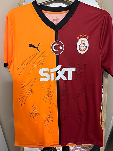 GALATASARAY İMZALI FORMA (OSİMHENİN MAÇ FORMASI)