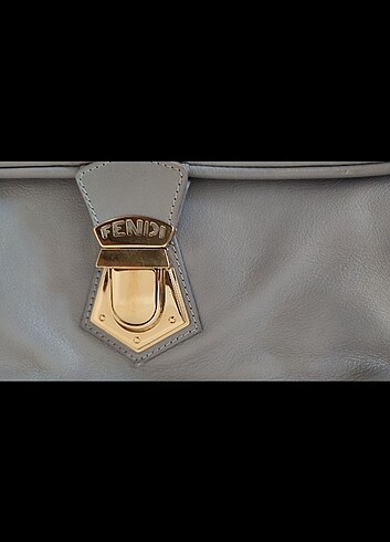  Beden mavi Renk Fendi çanta 