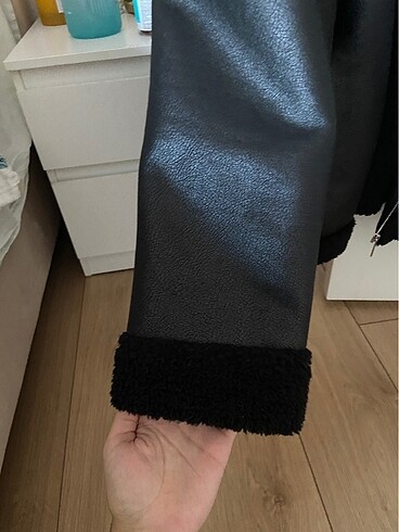 Diğer kısa içi yünlü dışı deri ceket