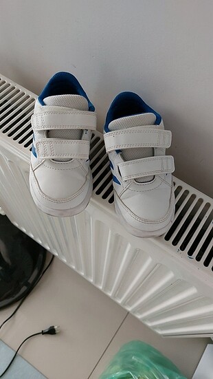 Adidas ayakkabi