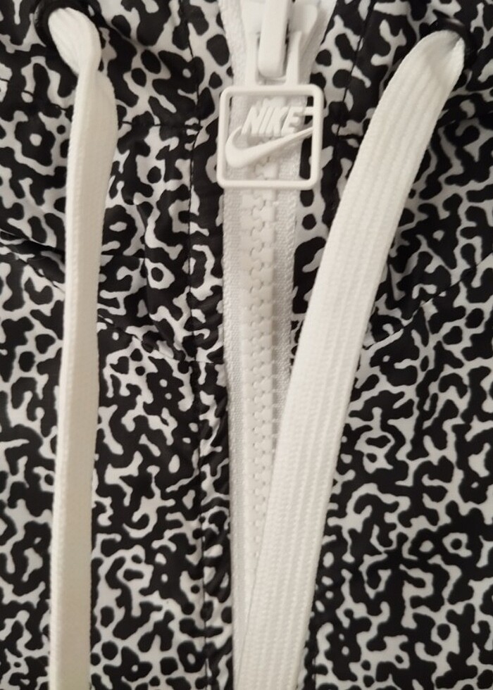 Orijinal Nike Rüzgarlık - Görsel 3