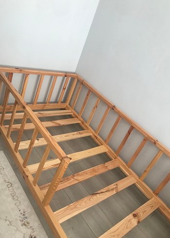 Acil satılık montessori dogal ahşap çocuk için