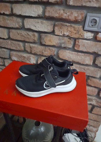 Nike Nike Çocuk Spor Ayakkabı