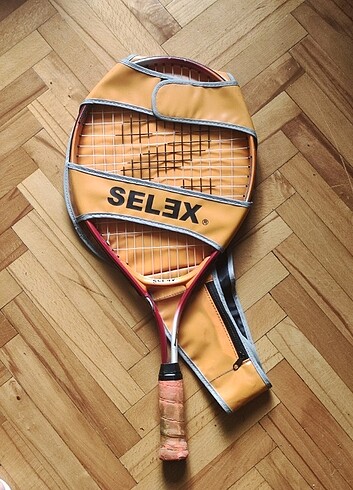 Selex 21 tenis raketi 