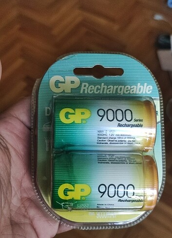 GP 9000 mah şarjlı pil 
