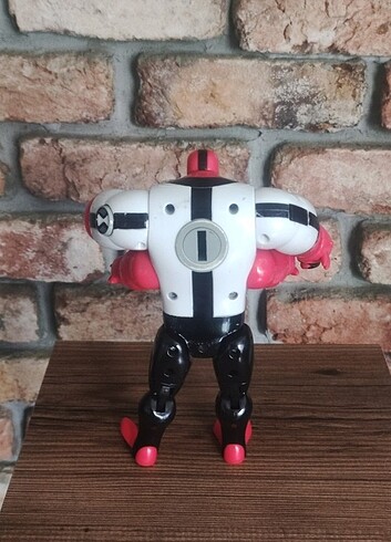 Beden Bandai 2006 Ben 10 Figür