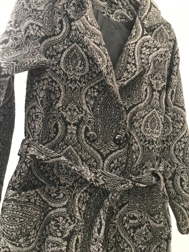 Gri Yılan Desenli Uzun Kadın Kaban - Görsel 5