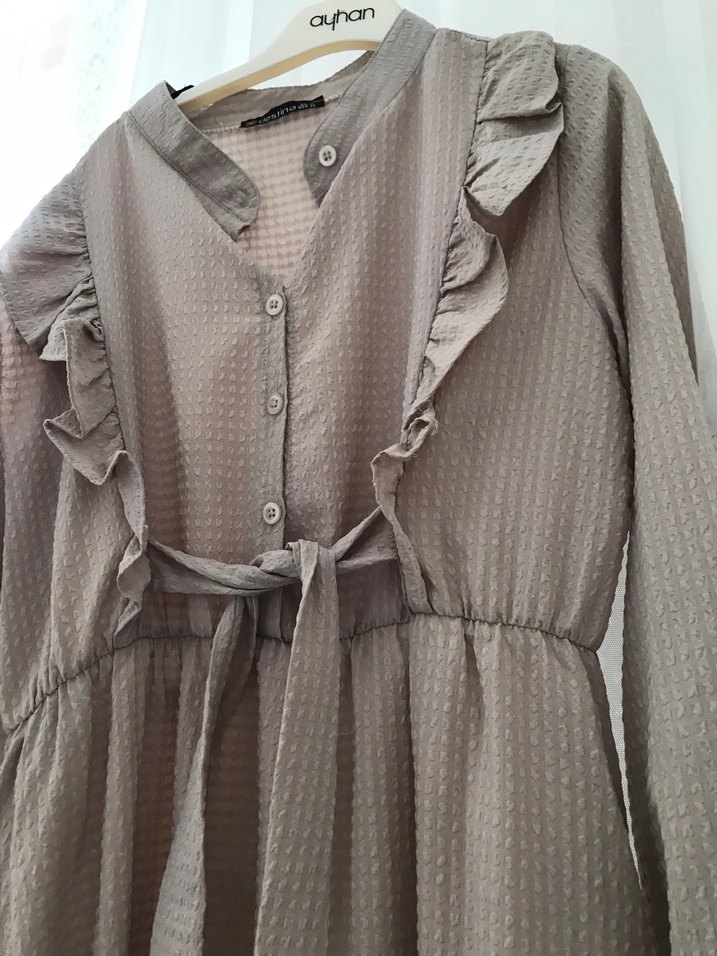 Bej Fırfırlı Uzun Keten Elbise - Görsel 4