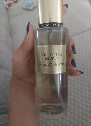 Victorias secret coconut passion vücut spreyi