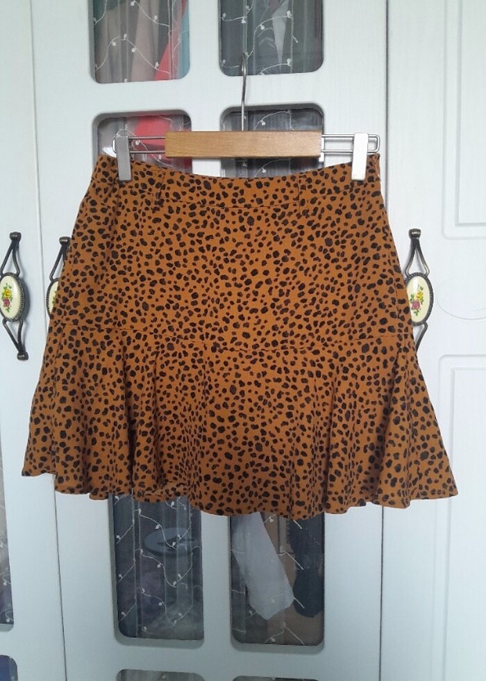 Stradivarius şort etek  - Görsel 3