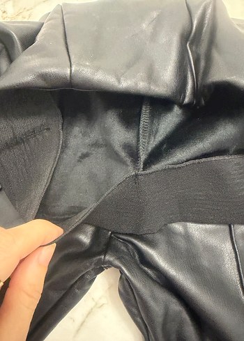 Siyah deri tayt pantolon XS - Görsel 5