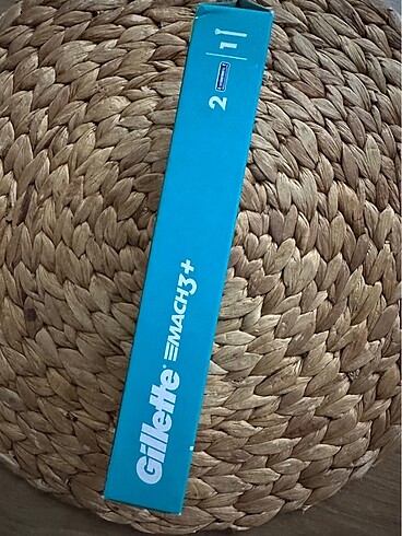 Gillette Mach3 Tıraş Makinesi + 2 Başlık - Görsel 4