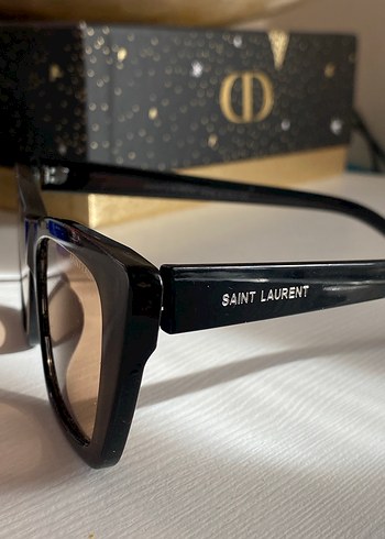Yves Saint Laurent Yves saint laurent