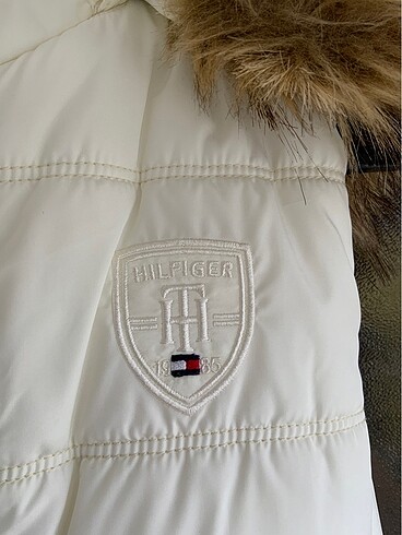 s Beden Tommy hilfiger yelek