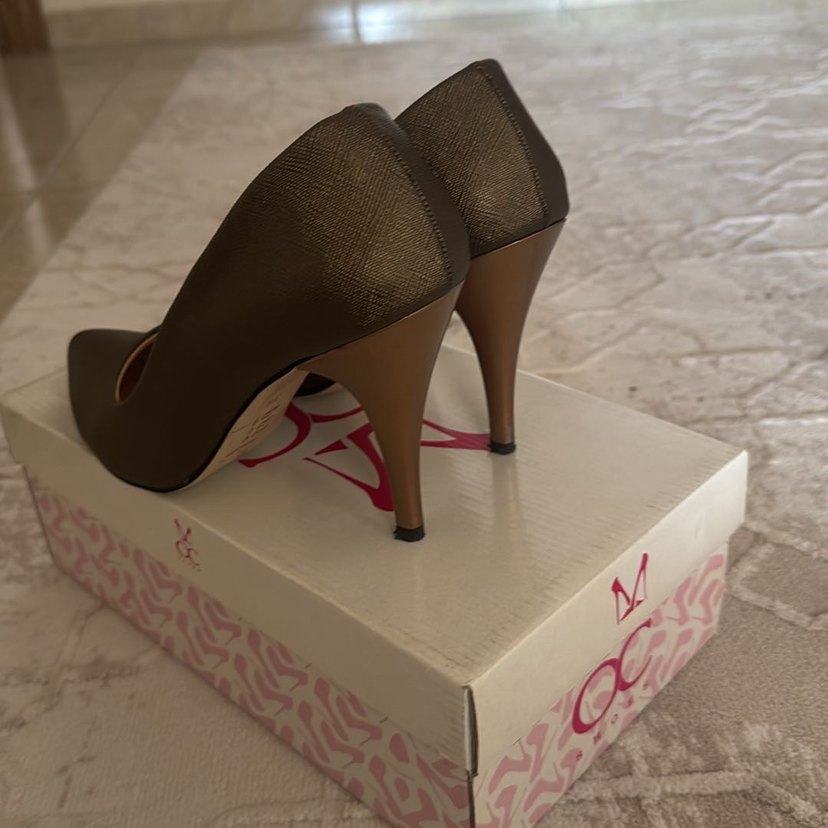 Bronze Deri  Stiletto - Görsel 4