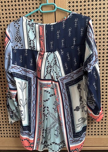 Uzun Kollu Bohem Desenli V Yaka Bluz - Görsel 4