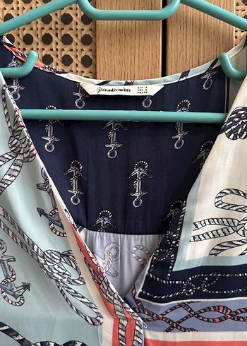 Uzun Kollu Bohem Desenli V Yaka Bluz - Görsel 2