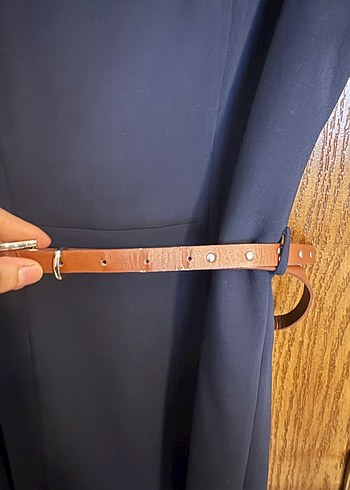 Kemerli lacivert Midi Elbise - Görsel 2