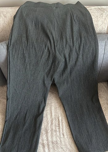 H&M Gri Kadın Pantolon Pilili Regular Fit