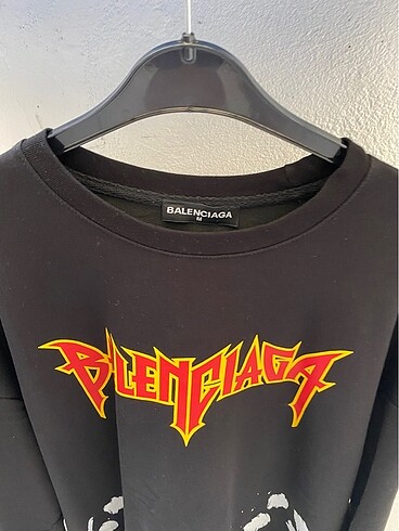 Balenciaga swetshirt