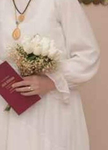 Nikah elbisesi