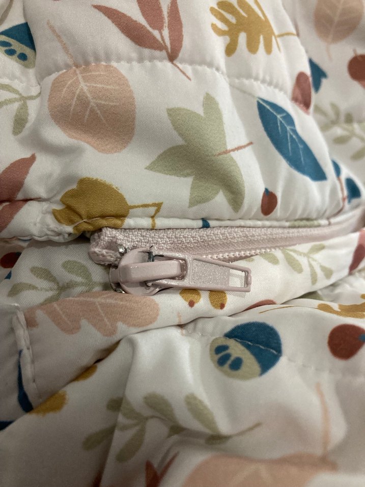 Kız Çocuk Kapüşonlu Baskılı Mont - Görsel 4