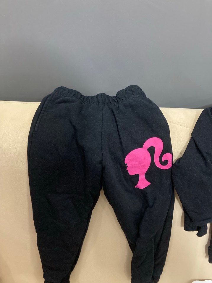Kız Çocuk Siyah Barbie Baskılı Sweatshirt - Görsel 2