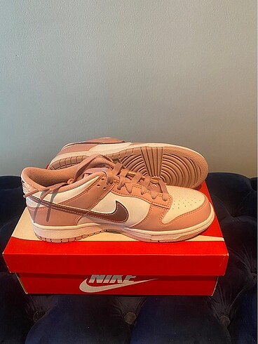 Nike Dunk Low Pink Velvet (GS)