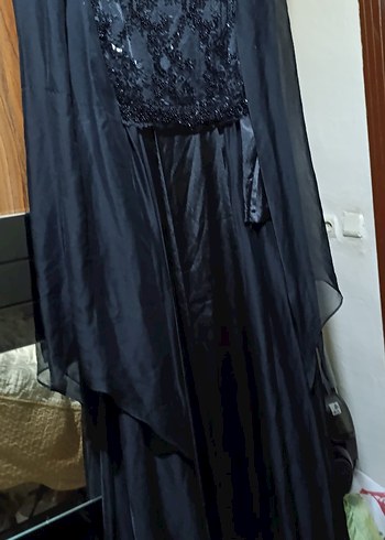 40 Beden Siyah Nakışlı Uzun Gotik Abiye Elbise