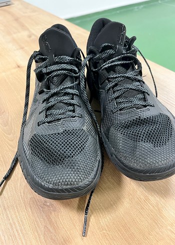 41 Beden Nike Kyrie Irving Flytrap 5 Spor Ayakkabı