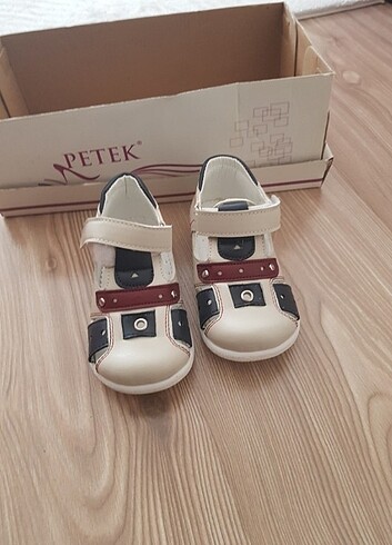 21 Beden beyaz Renk Bebek Ayakkabi