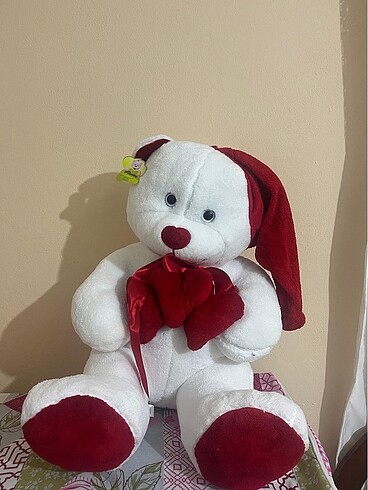 Yeni etiketli peluş ayıcık