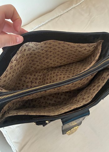 Klasik Siyah Deri Kadın Çanta - Görsel 4