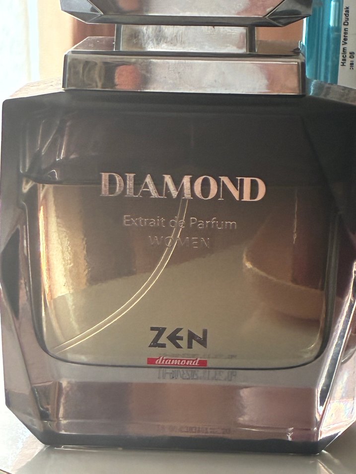 Zen Diamond Kadın Parfümü Extrait de Parfum - Görsel 2