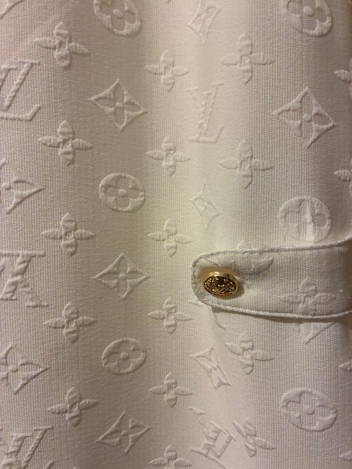 Beyaz Kabartmalı Desenli elbise - Görsel 3