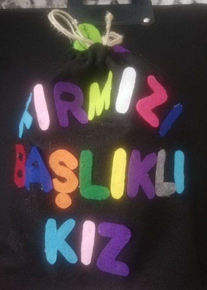 Kırmızı başlıklı kız  - Görsel 2