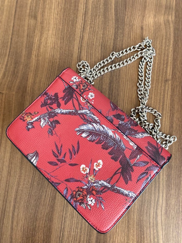 Çiçek Desenli Zincir Detaylı Kadın Deri Çanta - Görsel 4