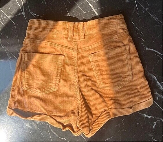 Bershka Şortt