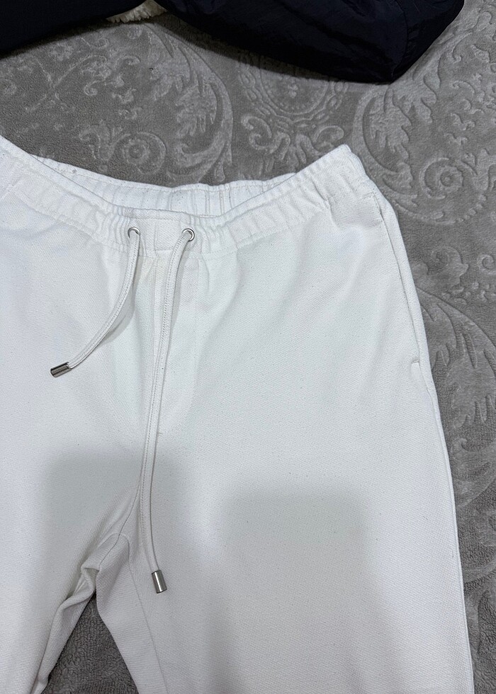 Zara Erkek Beyaz Havuç Tipi Pantolon - Görsel 2