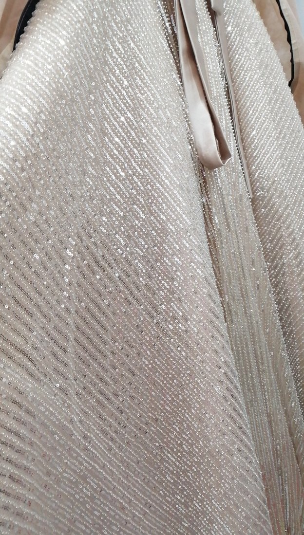 Bej Drapeli Uzun Kollu Abiye Elbise - Görsel 3