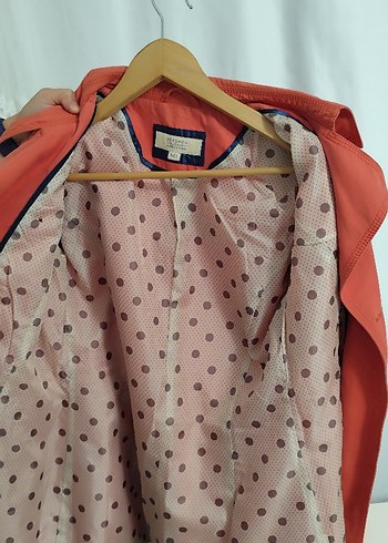 Düğmeli Kırmızı Midi Trençkot - Görsel 3