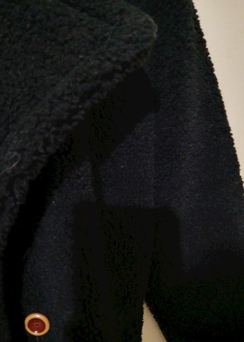 Siyah Düğmeli  Kadın Kaban - Görsel 3