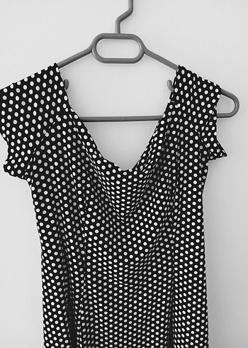 Puantiye Desenli Drapeli Midi Elbise - Görsel 5