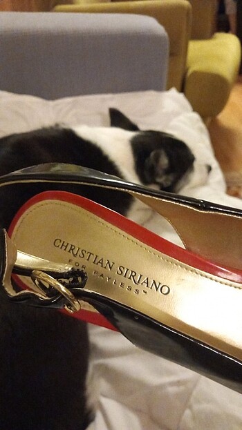 42 Beden siyah Renk Christian Siriano